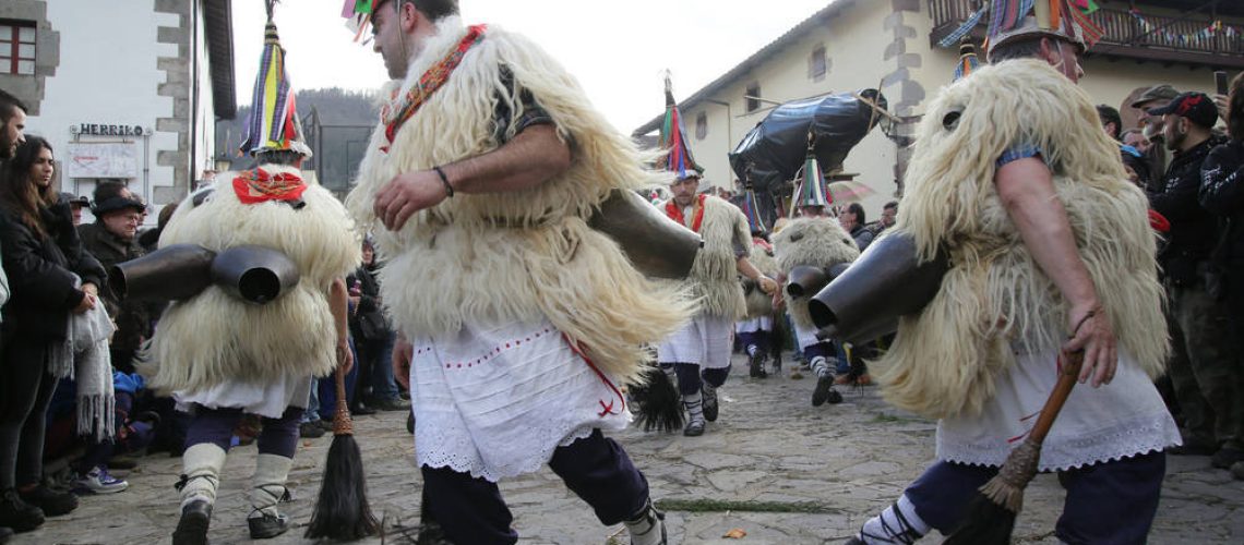 shutterstock_1931233100(FILEminimizer)